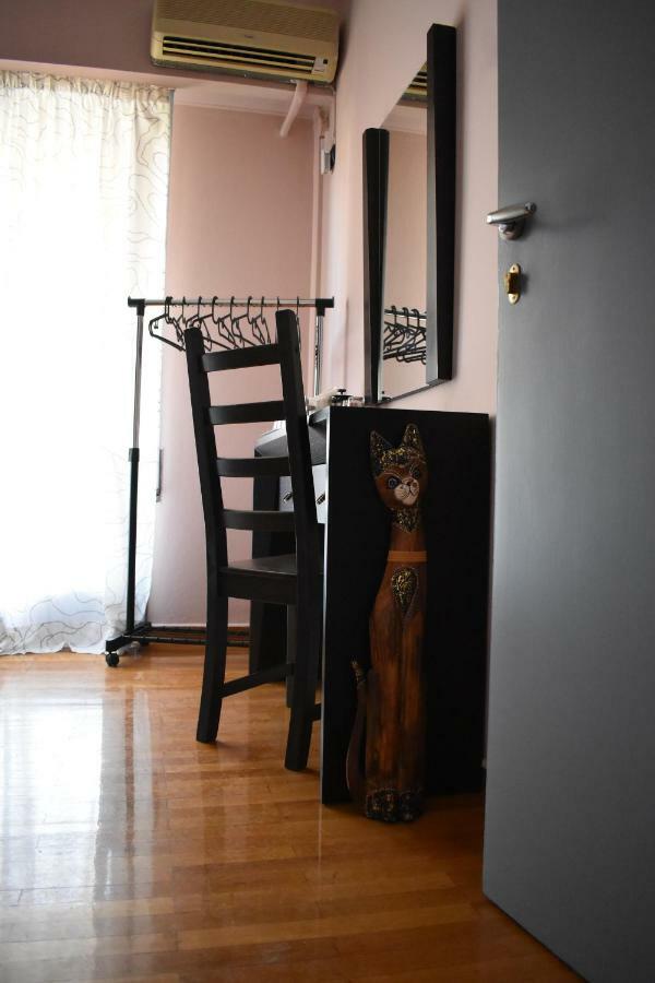 Katzen Room By The Metro Athens Luaran gambar