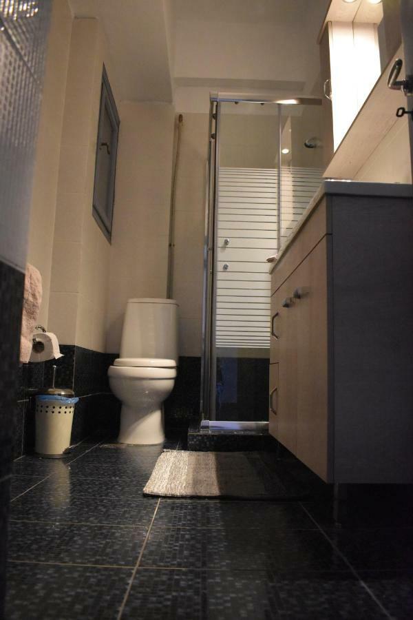Katzen Room By The Metro Athens Luaran gambar